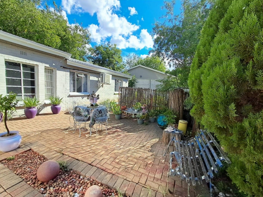 4 Bedroom Property for Sale in Wilgehof Free State